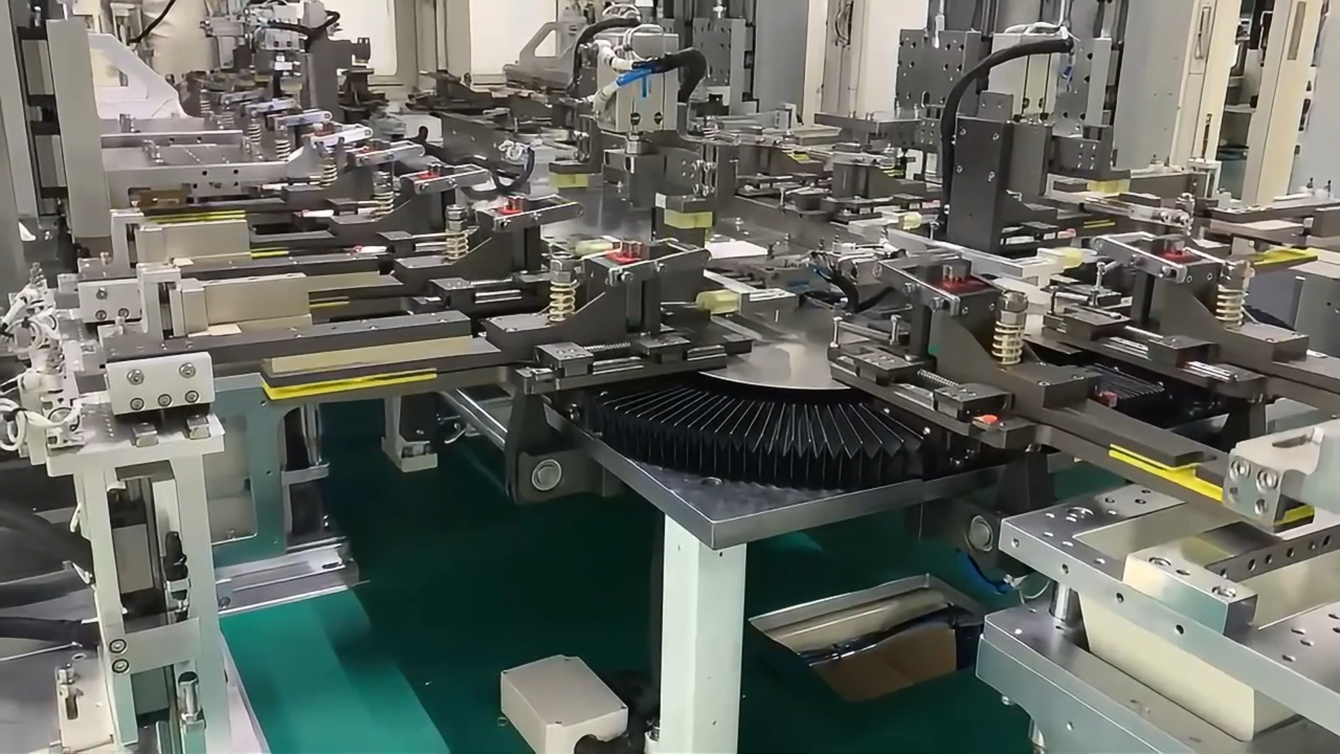 环形导轨输送在自动化生产线中的应用